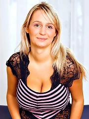 All-Natural Blonde Bombshell